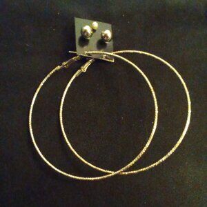 Earrings 🔥 FIRE SALE🔥 reg $9